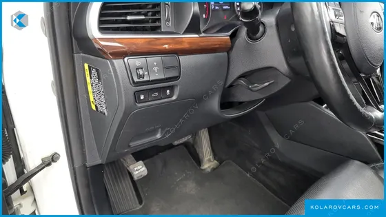 KIA K7 3.0 LPI LUXURY (RENTAL CAR)
