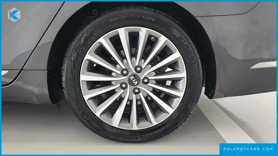 KIA K7 3.0 LPI LUXURY (RENTAL CAR)