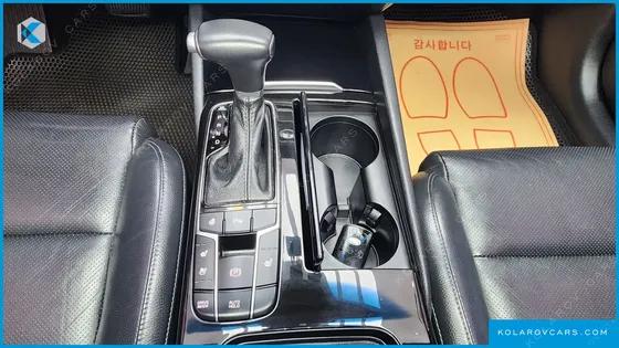 KIA K7 3.0 LPI LUXURY (RENTAL CAR)