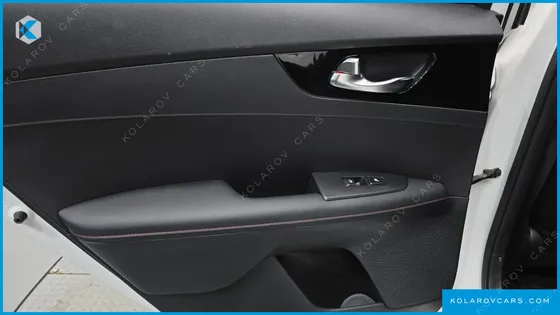 KIA K3 5DOOR GT PLUS