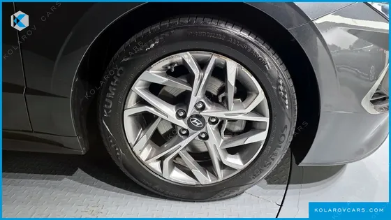 HYUNDAI SONATA 2.0