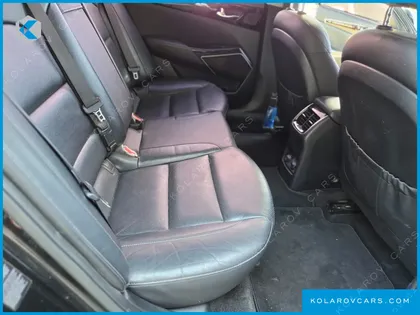 KIA K7 3.0 LPI LUXURY (RENTAL CAR)