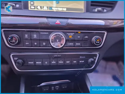 KIA K7 3.0 LPI LUXURY (RENTAL CAR)