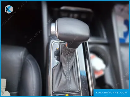 KIA K7 3.0 LPI LUXURY (RENTAL CAR)