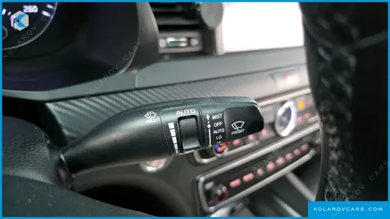 KIA K7 3.0 LPI LUXURY (RENTAL CAR)