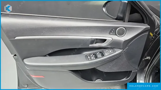 HYUNDAI SONATA 2.0 LPG(DISABLED PERSON)