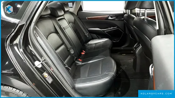KIA K7 3.0 LPI LUXURY (RENTAL CAR)