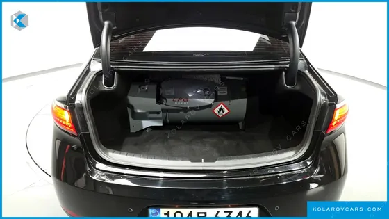 KIA K7 3.0 LPI LUXURY (RENTAL CAR)