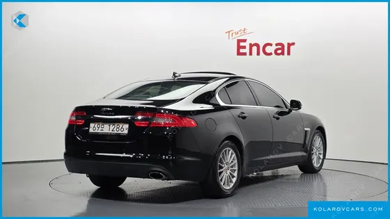 JAGUAR XF 2.2D LUXURY