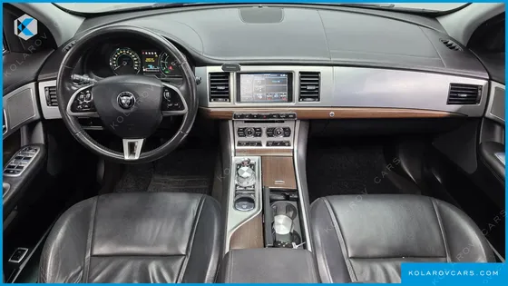 JAGUAR XF 2.2D LUXURY