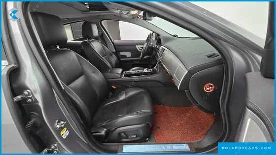 JAGUAR XF 3.0D PREMIUM