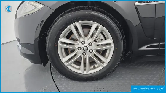 JAGUAR XF 2.2D LUXURY