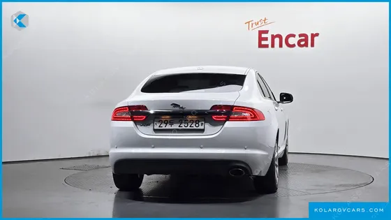 JAGUAR XF 2.2D LUXURY