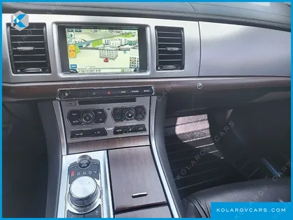 JAGUAR XF 2.0 LUXURY