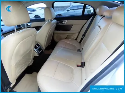 JAGUAR XF 2.0 LUXURY