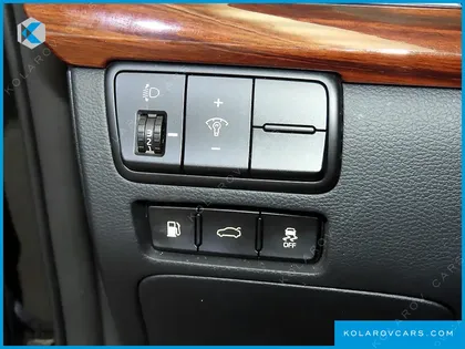 KIA K7 3.0 LPI LUXURY (RENTAL CAR)