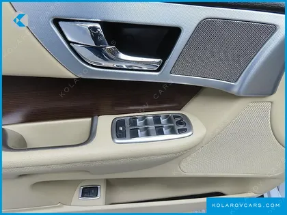 JAGUAR XF 3.0D LUXURY