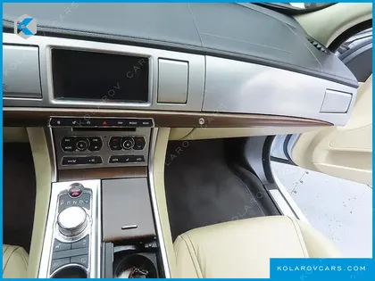 JAGUAR XF 3.0D LUXURY