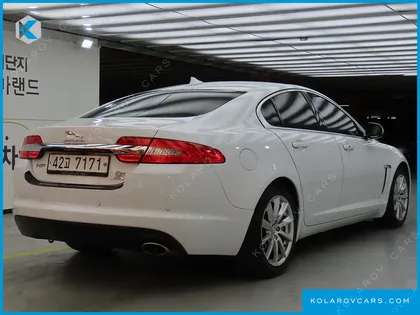 JAGUAR XF 2.2D PREMIUM