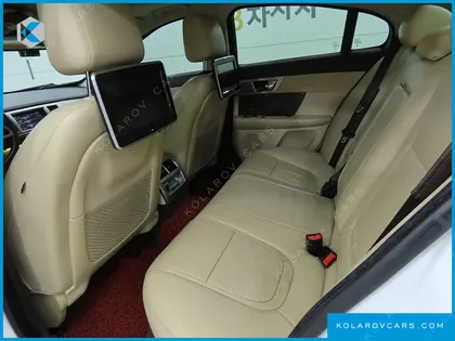 JAGUAR XF 2.2D PREMIUM