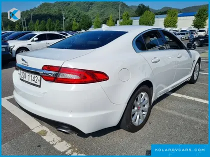 JAGUAR XF 2.0 LUXURY