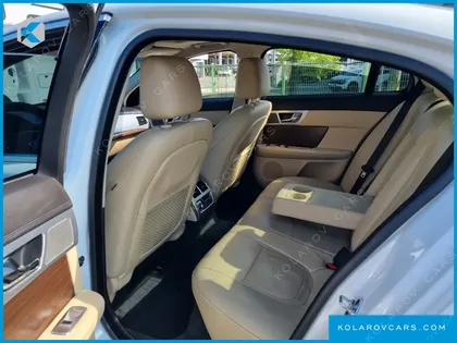 JAGUAR XF 2.0 LUXURY