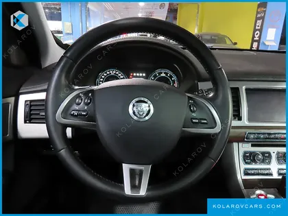 JAGUAR XF 2.0 LUXURY