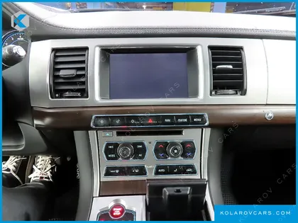 JAGUAR XF 2.0 LUXURY