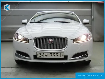 JAGUAR XF 2.0 LUXURY