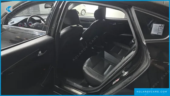 KIA K7 3.0 LPI LUXURY (RENTAL CAR)