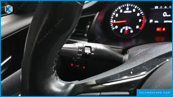 KIA K7 3.0 LPI LUXURY (RENTAL CAR)