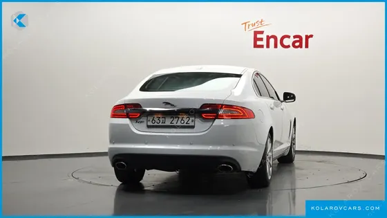 JAGUAR XF 3.0D PREMIUM