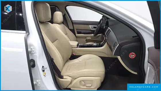 JAGUAR XF 3.0D PREMIUM