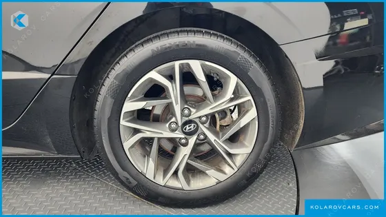 HYUNDAI SONATA 2.0