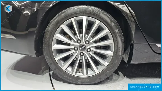 KIA K7 3.0 LPI PRESTIGE (RENTAL CAR)