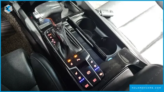 KIA K7 3.0 LPI PRESTIGE (RENTAL CAR)