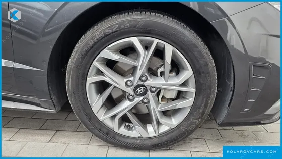 HYUNDAI SONATA 2.0