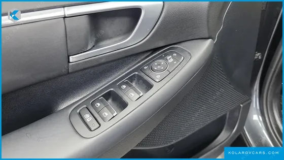 HYUNDAI SONATA 2.0