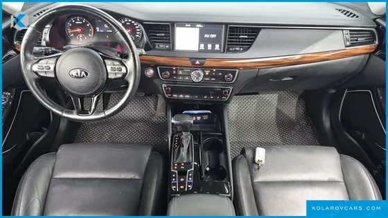 KIA K7 3.0 LPI LUXURY (RENTAL CAR)