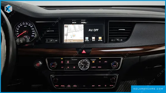 KIA K7 3.0 LPI LUXURY (RENTAL CAR)