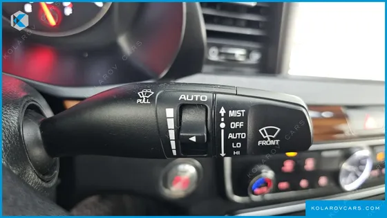 KIA K7 3.0 LPI LUXURY (RENTAL CAR)