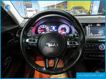 KIA K7 3.0 LPI LUXURY (RENTAL CAR)