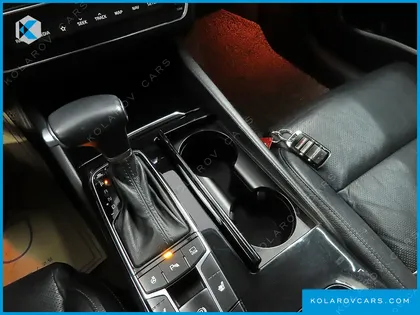 KIA K7 3.0 LPI LUXURY (RENTAL CAR)