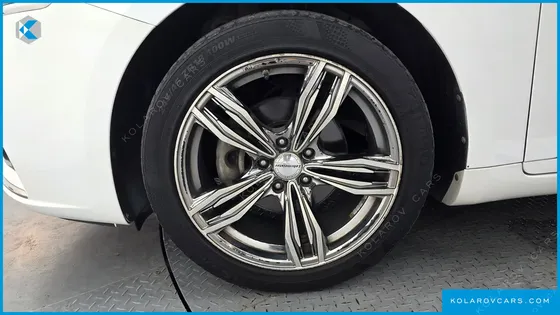KIA K7 3.0 LPI LUXURY (RENTAL CAR)