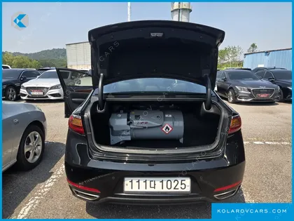 KIA K7 3.0 LPI LUXURY (RENTAL CAR)