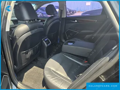 KIA K7 3.0 LPI LUXURY (RENTAL CAR)