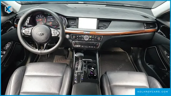 KIA K7 3.0 LPI LUXURY (RENTAL CAR)