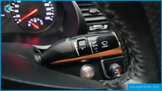KIA K7 3.0 LPI LUXURY (RENTAL CAR)