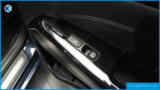 KIA K7 3.0 LPI LUXURY (RENTAL CAR)