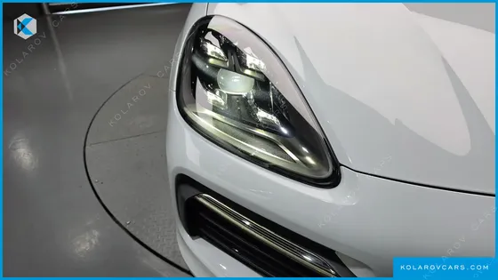 PORSCHE CAYENNE 3.0 COUPE